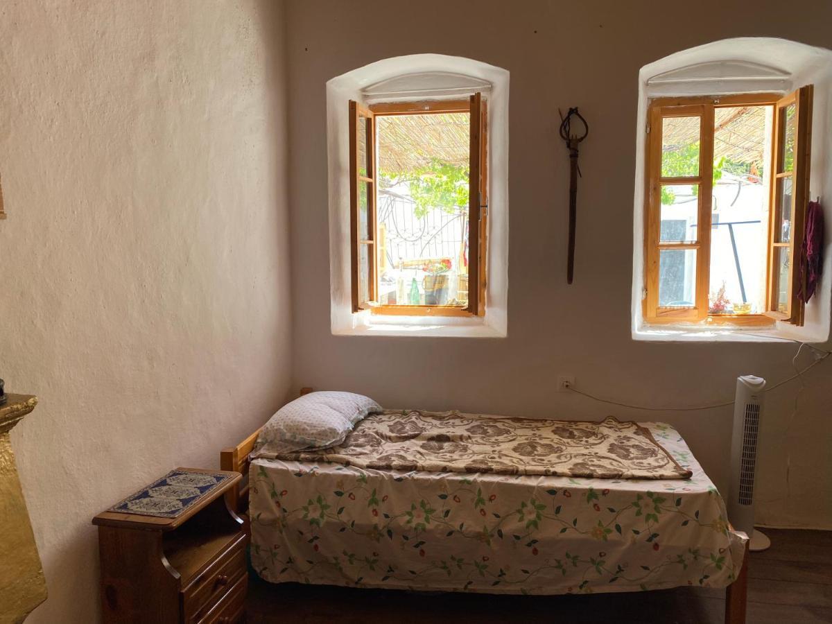 Shotgun Hostel & Guesthouse Vuno Zewnętrze zdjęcie