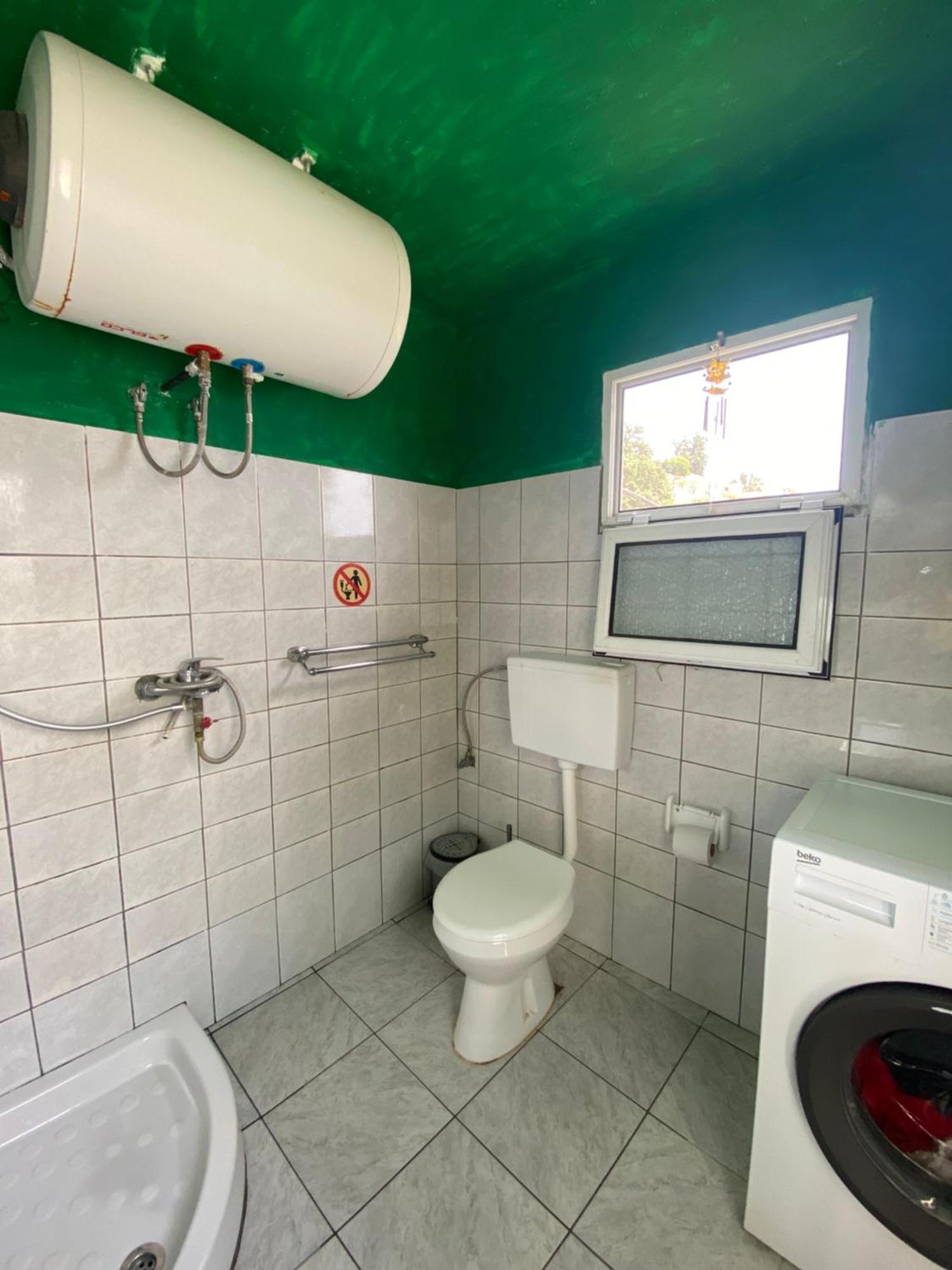 Shotgun Hostel & Guesthouse Vuno Zewnętrze zdjęcie