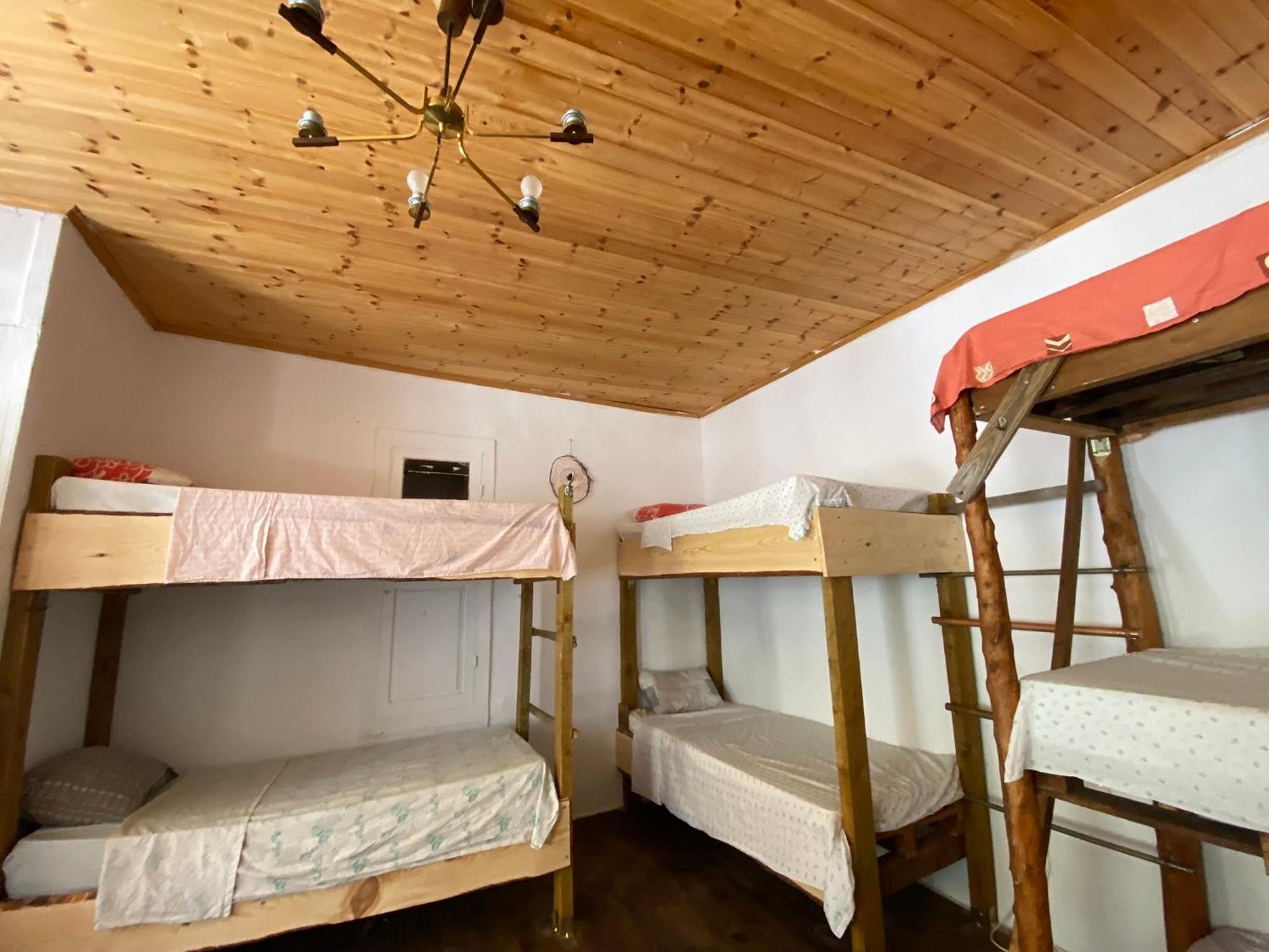 Shotgun Hostel & Guesthouse Vuno Zewnętrze zdjęcie